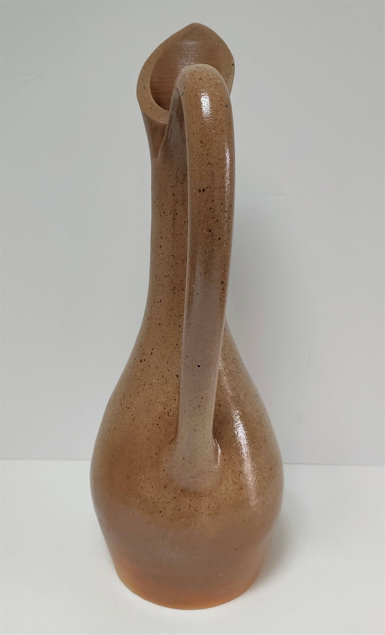 Pichet grès pyrité années 70 h.40,5 cm