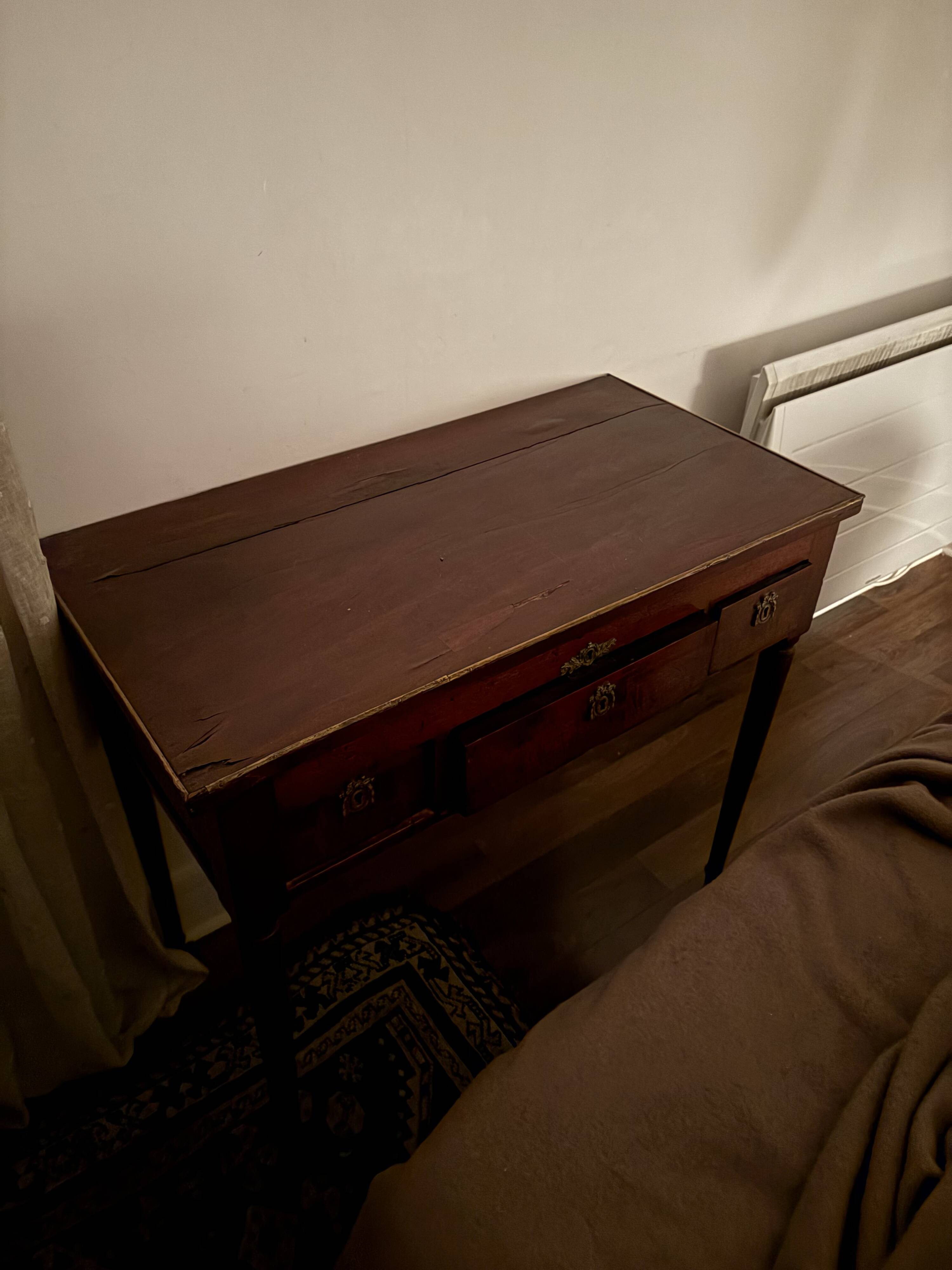 Louis XVI hairdresser