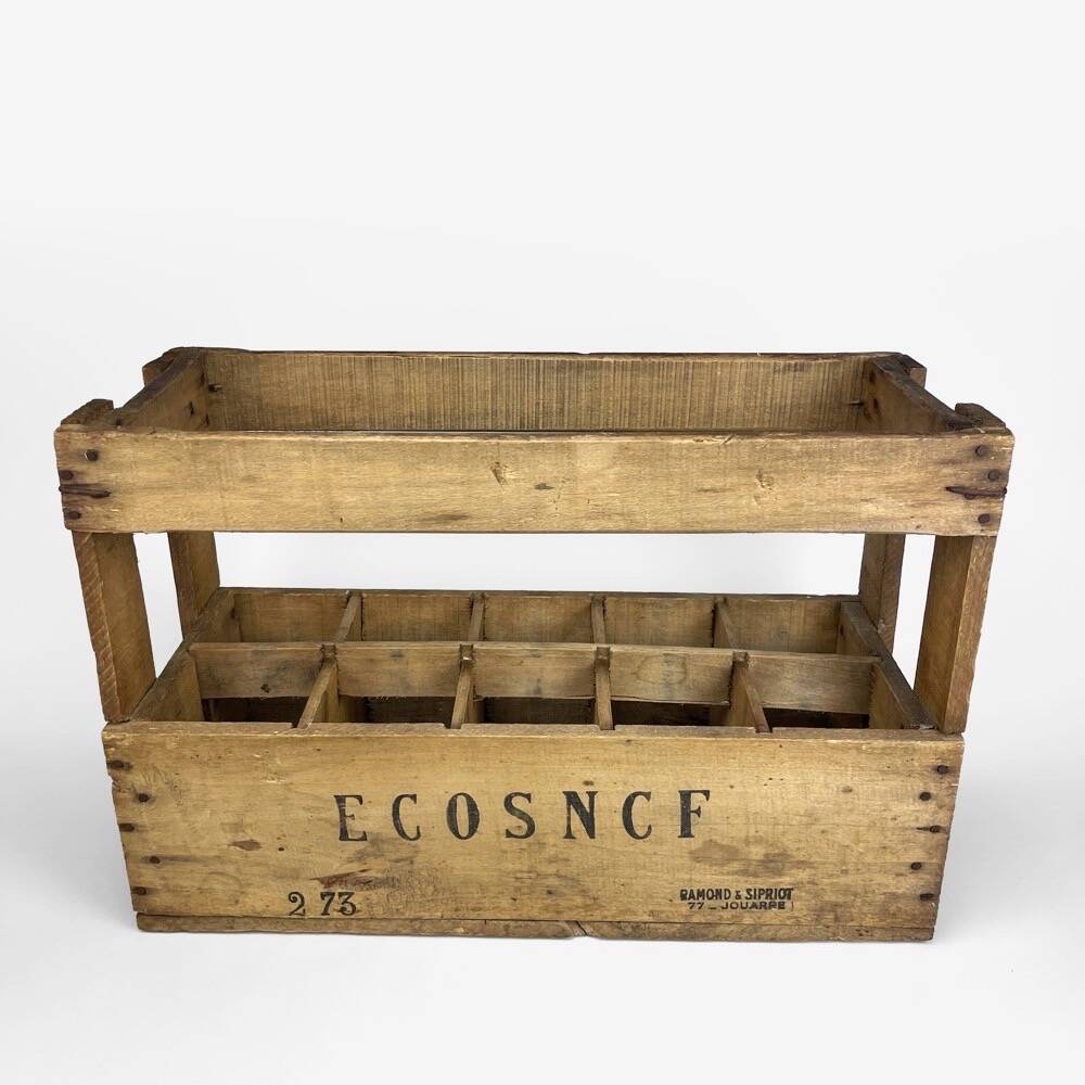 Eco sncf bottle rack from the 1950s