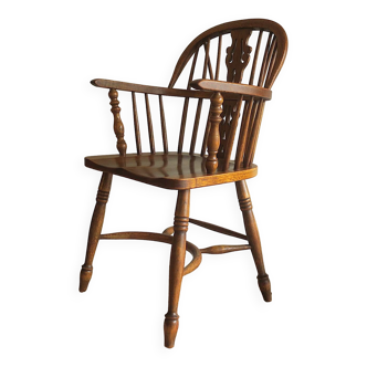 Mid-century solid oak lyre-back Windsor elbow chair, 1960s-70s