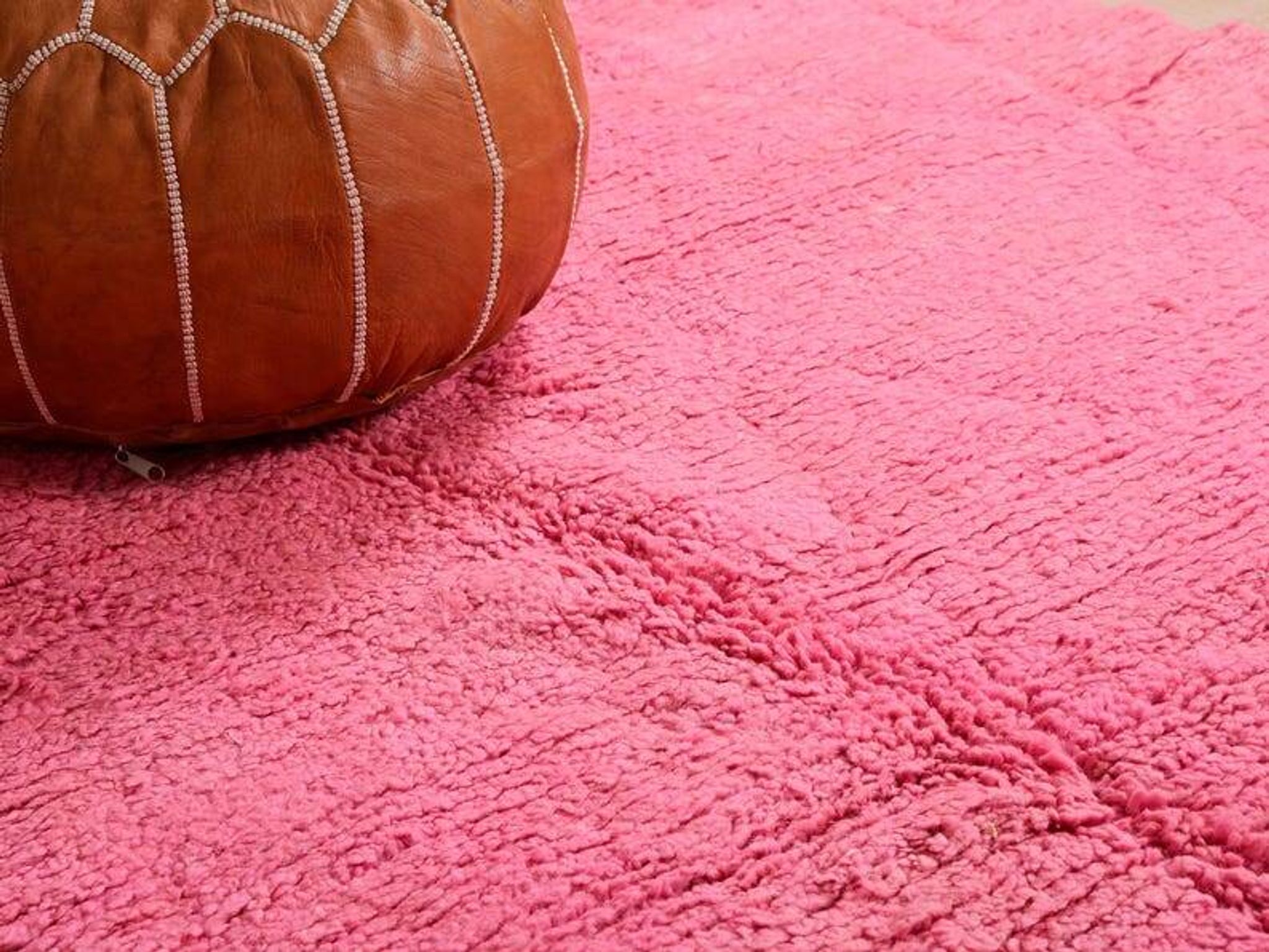 Handwoven natural wool rug 1.5/2.5 m