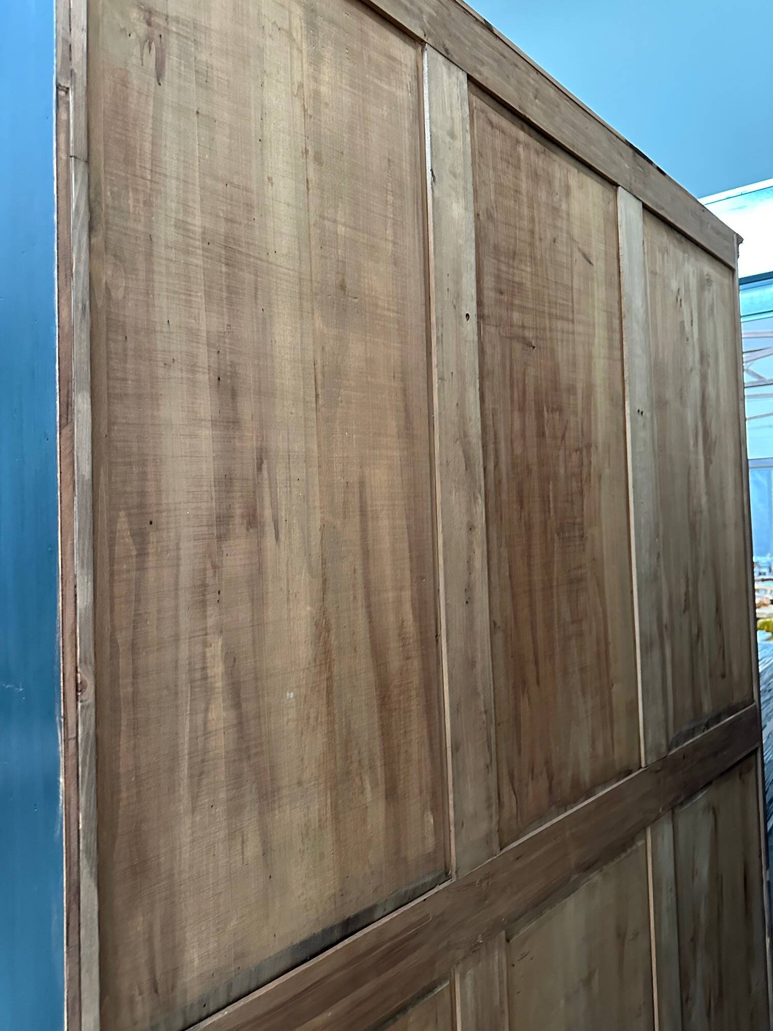 Late 19th century museum display case