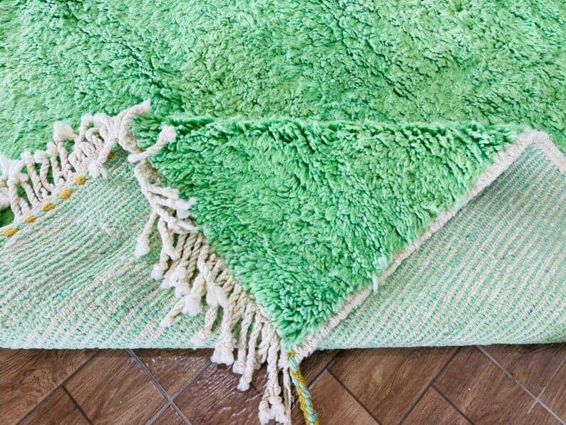 Traditional handmade Beni Ouraine rug, size 150 x 250 cm
