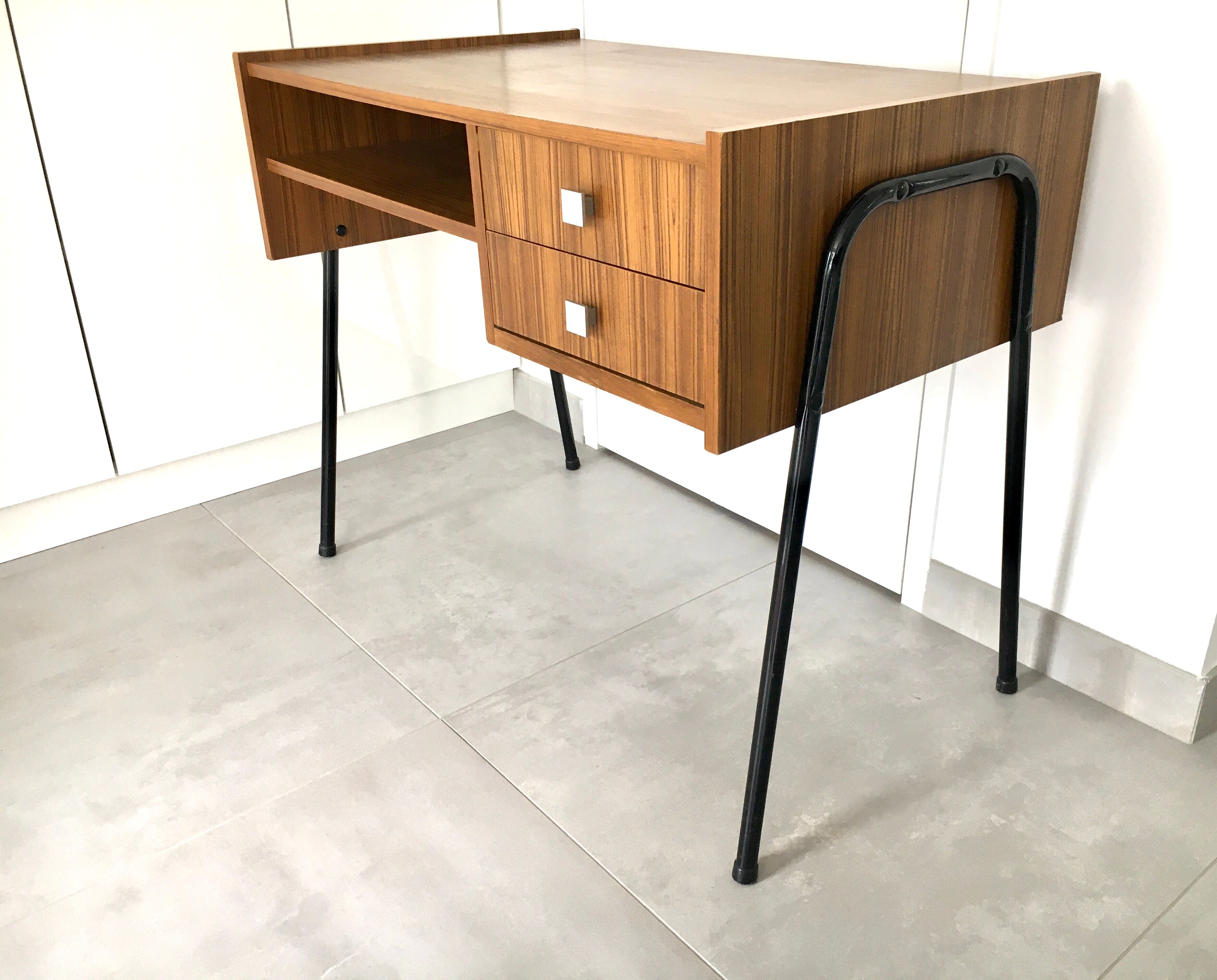 Vintage office teak décor and black steel base
