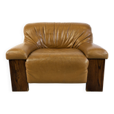 Fauteuil en cuir brutaliste, années 1960