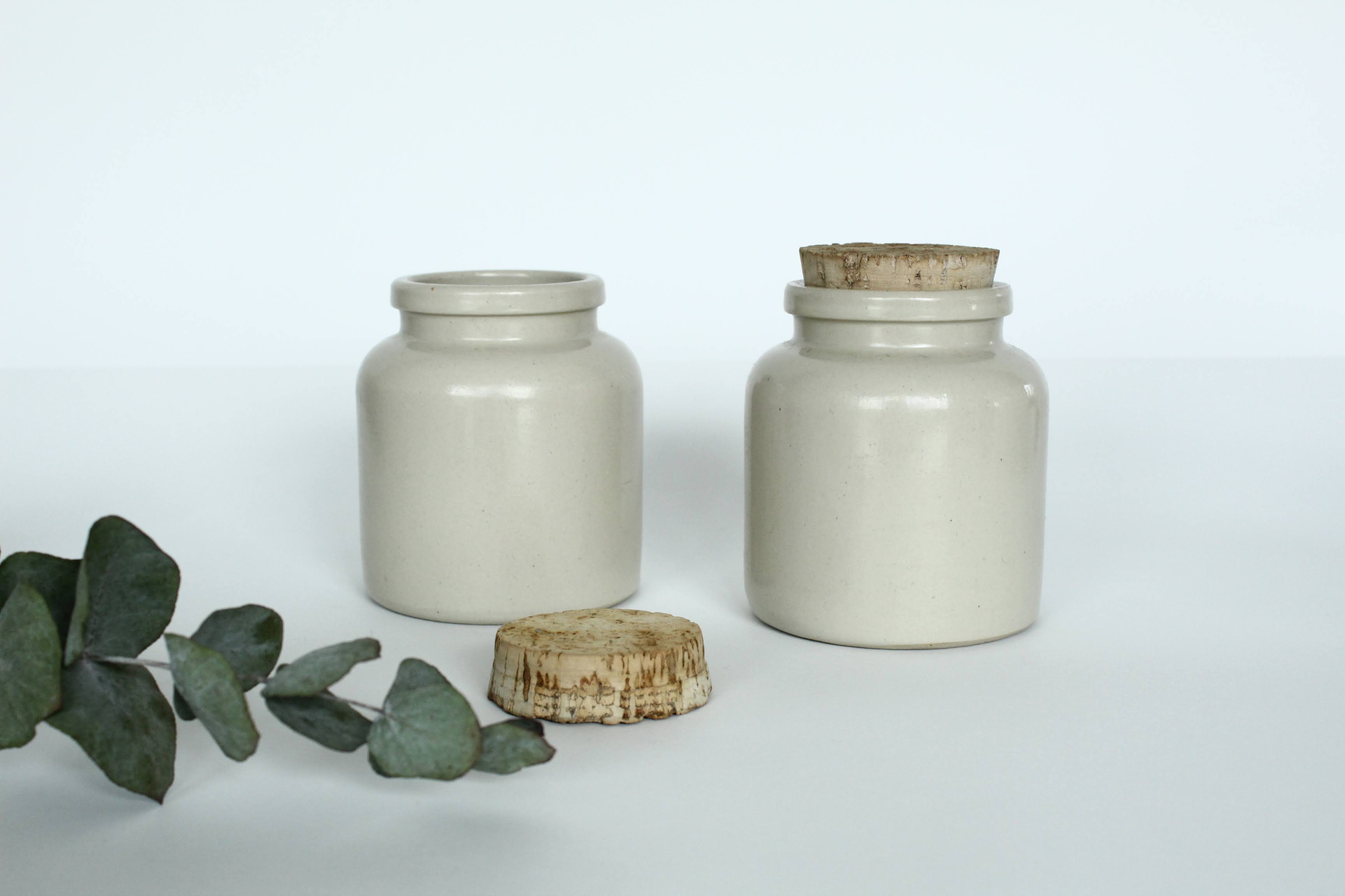 Lot de 2 pots à moutarde en grès