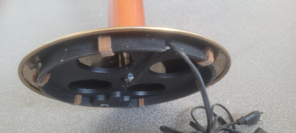 Lampadaire  halogene en laiton Fase