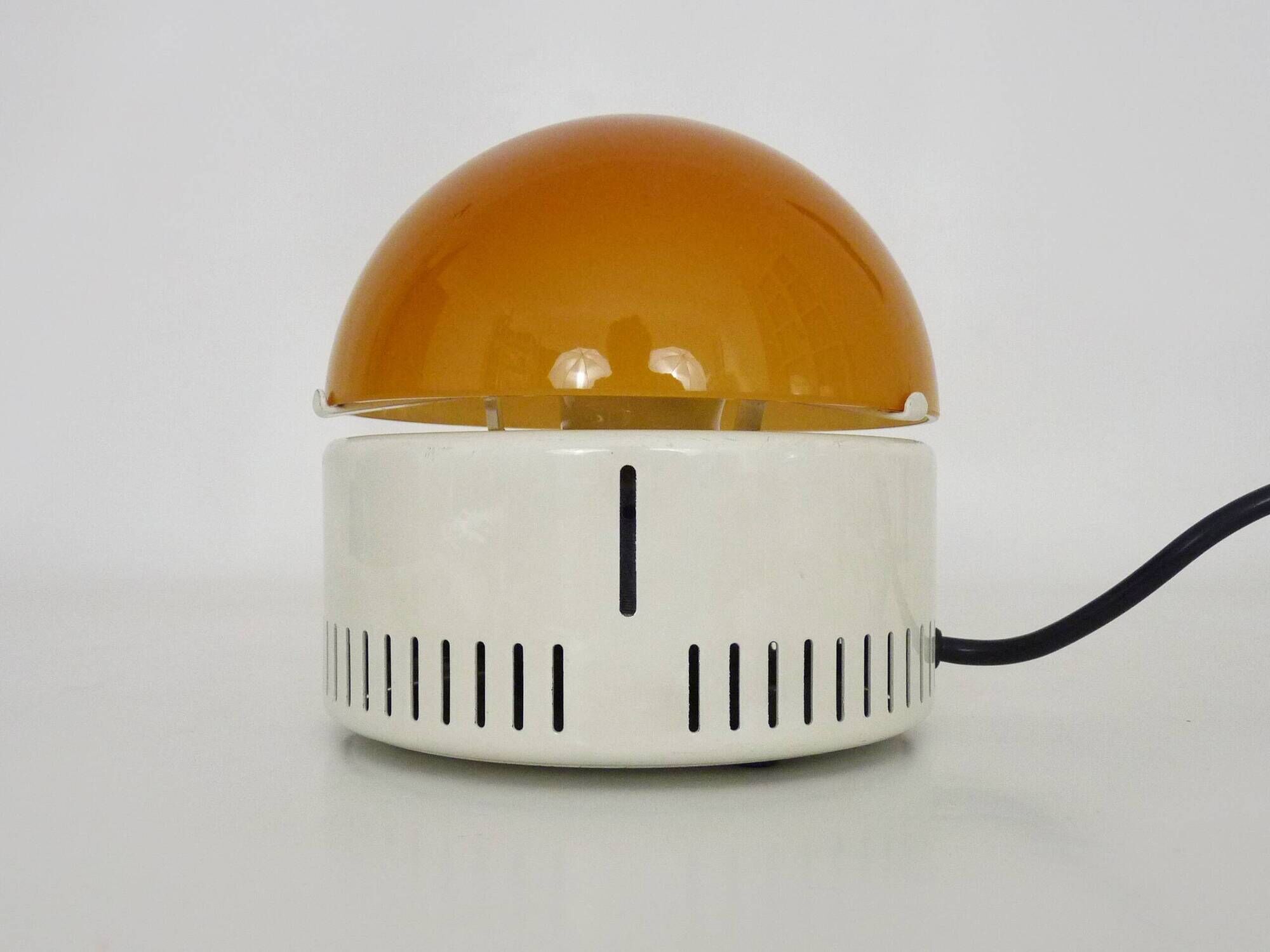 Italian design lamp made of Murano glass from the 70s and 80s.