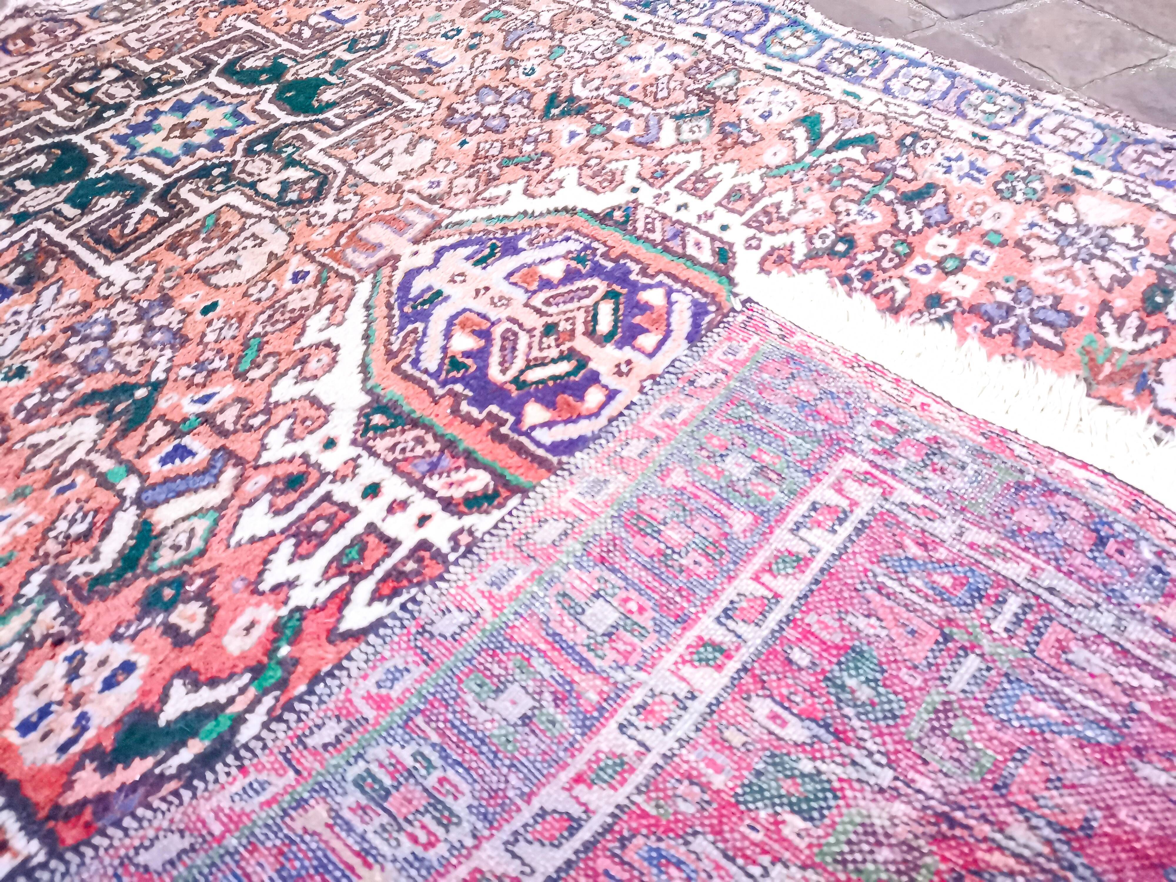 Heriz vintage handmade Oriental carpet 140 x 105 cm