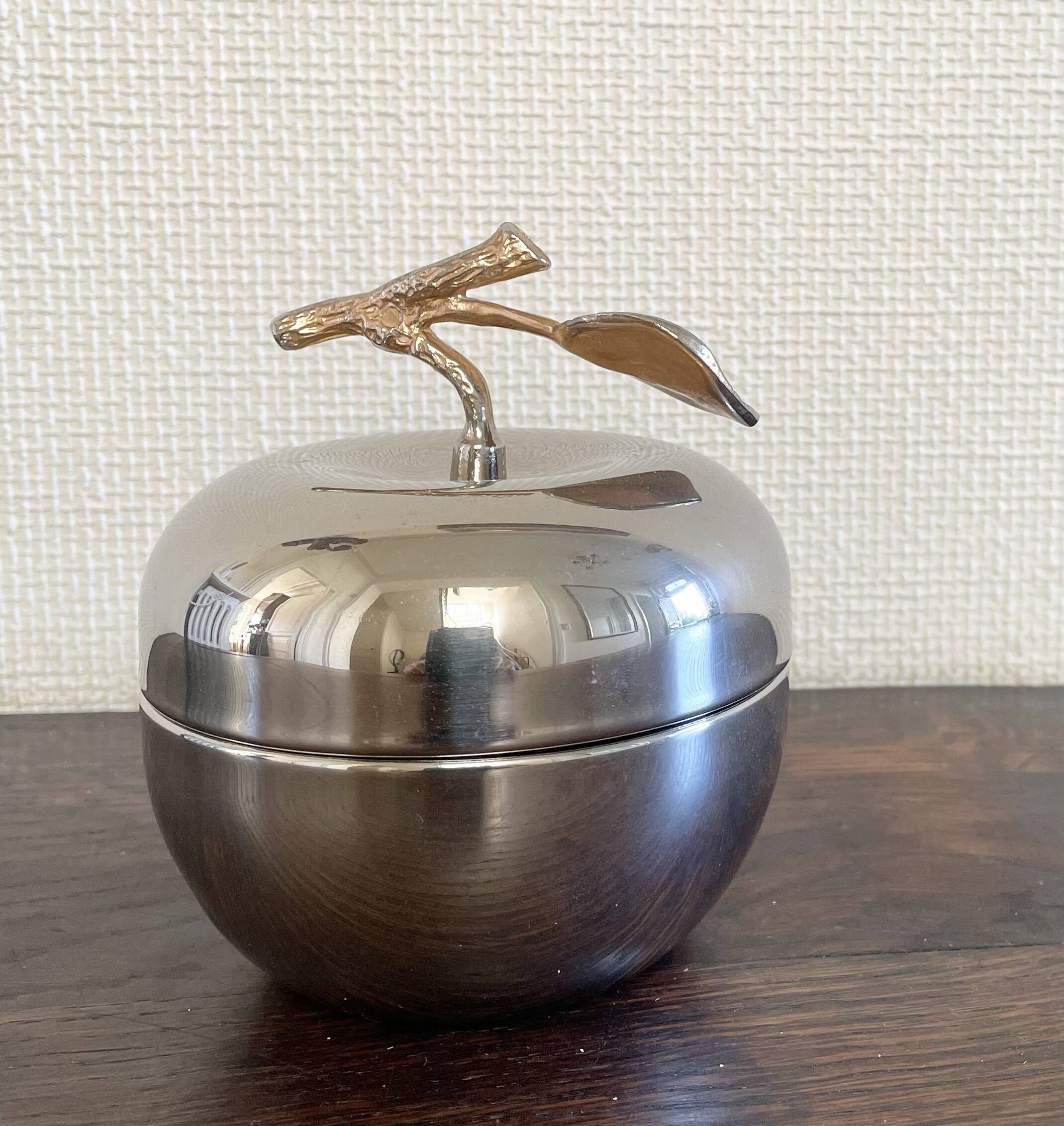 Silver metal apple box