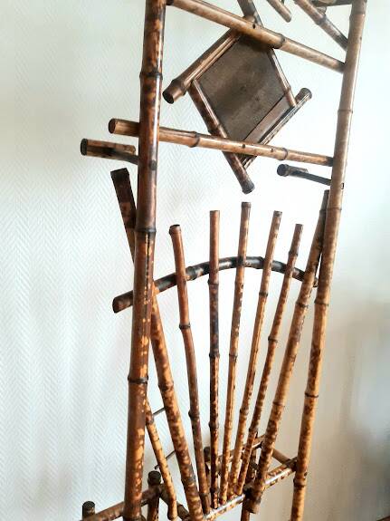 Vestiaire porte-manteau art nouveau en bambou tigré