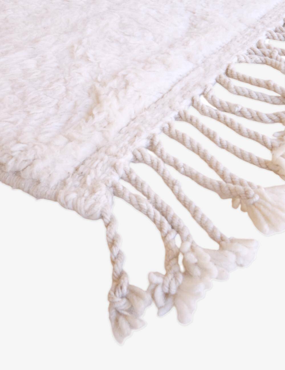 Contemporary Rug - 355 x 251 cm