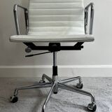 CHAISE DE BUREAU EAMES