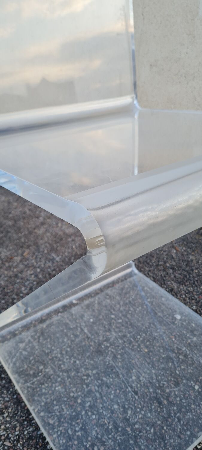 Plexiglas chair zigzag 1970