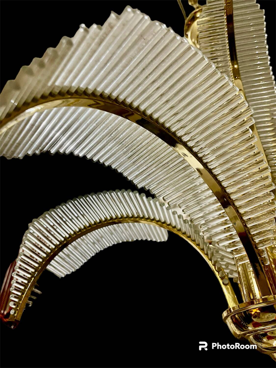Venini palm chandelier in Murano glass and golden structure, Italy 1980s