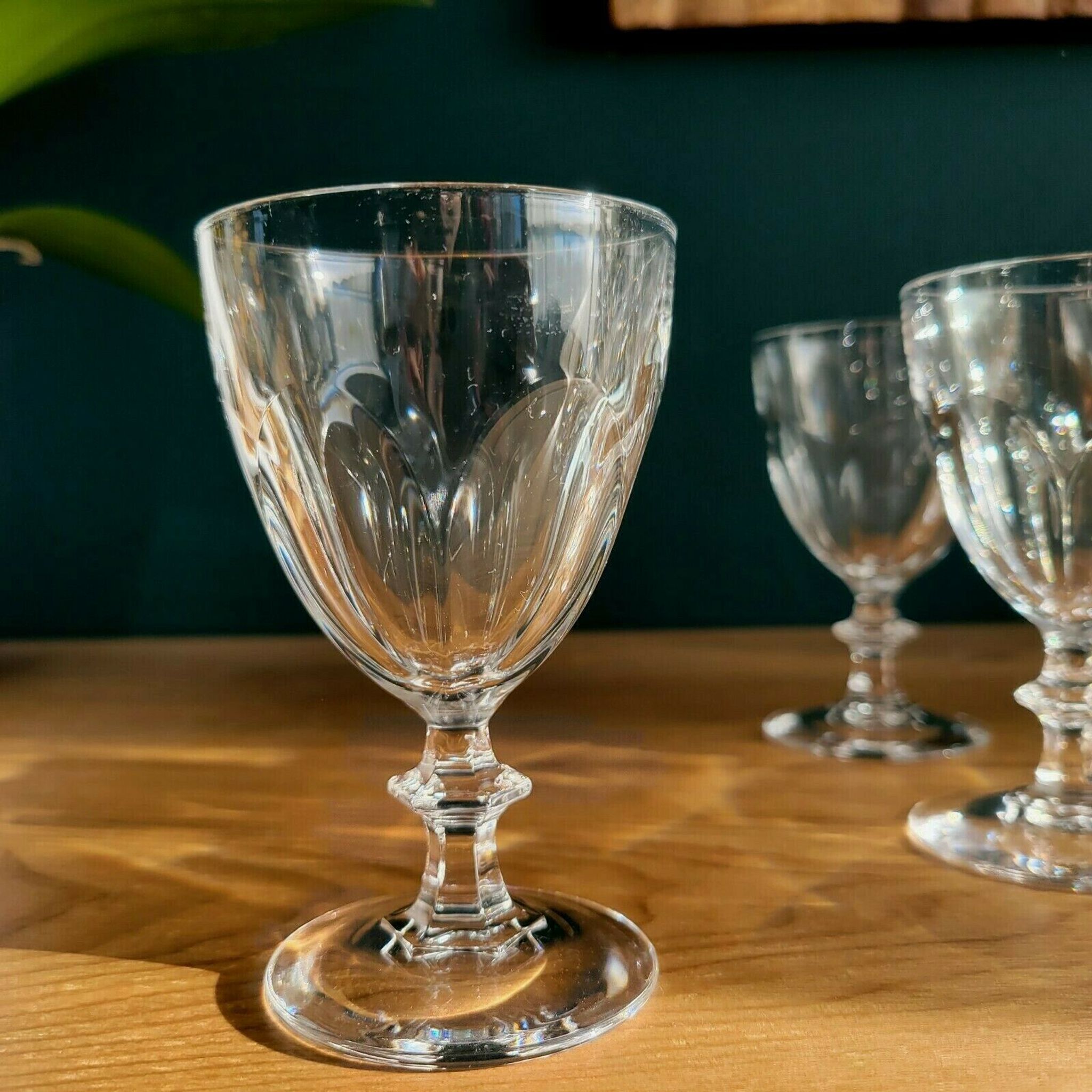 12 glasses of wine / port crystal facets Cristal D'Arques Rambouillet