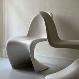 White monobloc design chair by Verner Panton, white edition Vitra.