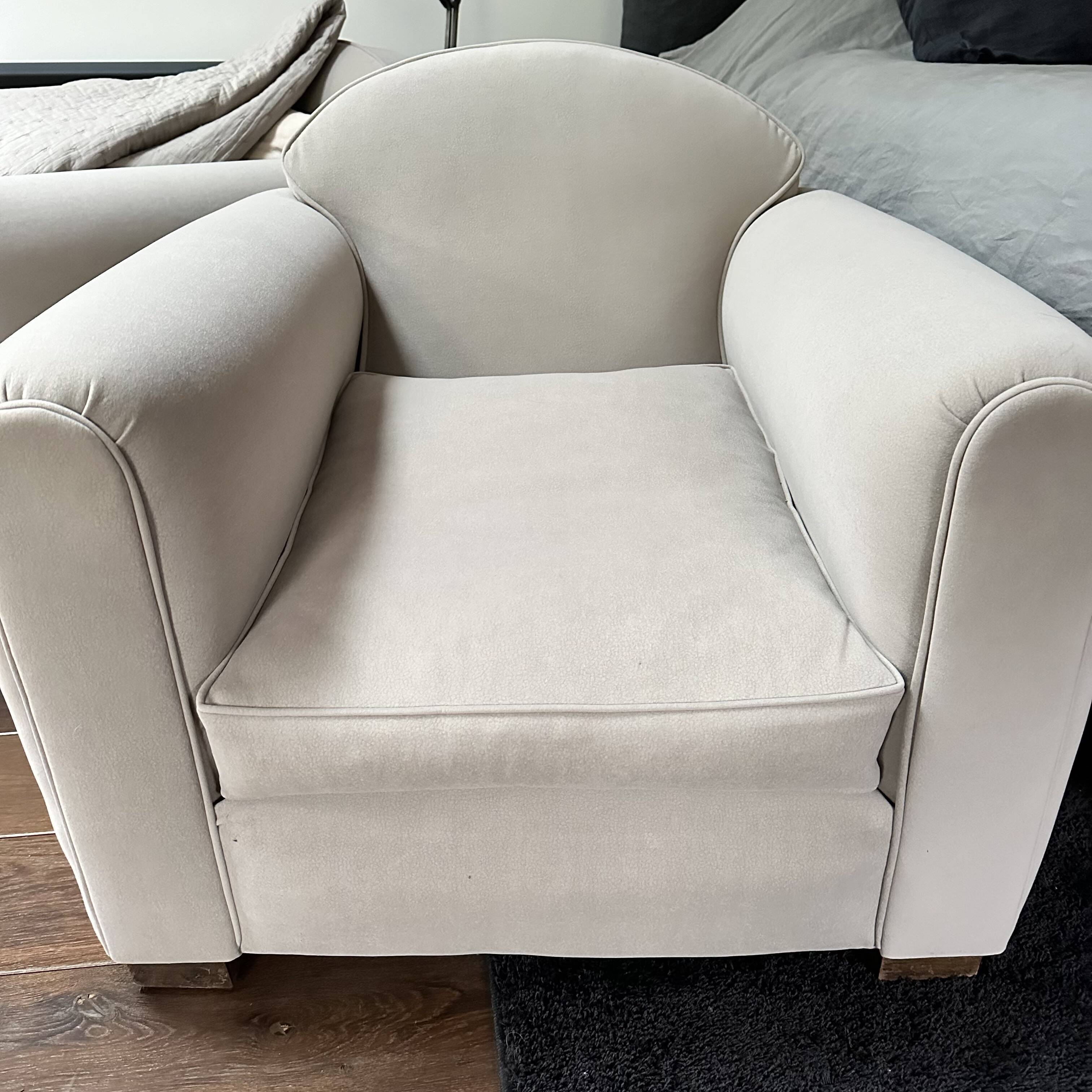 Ensemble club années 50 : 1 canapé 3 places + 2 fauteuils refaits  à neuf