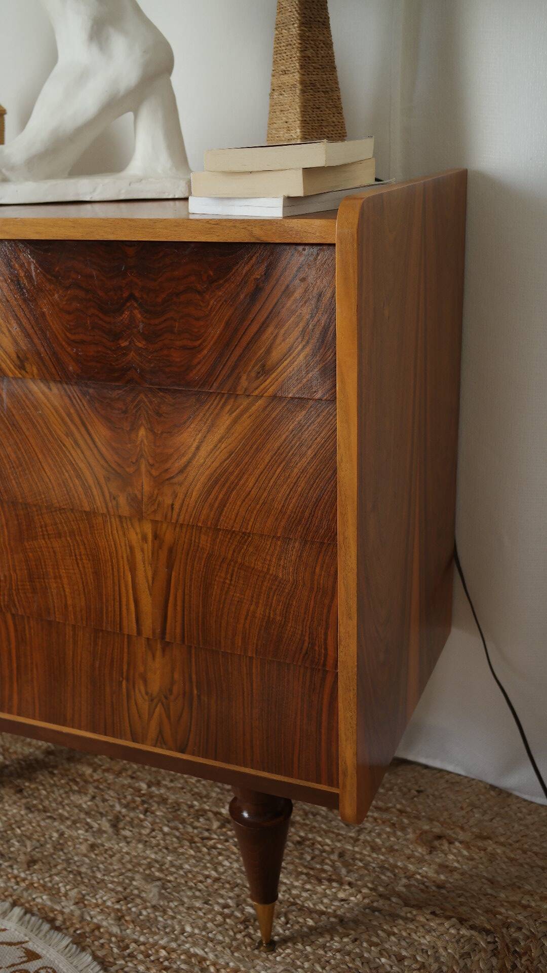 Commode en noyer vintage 50's