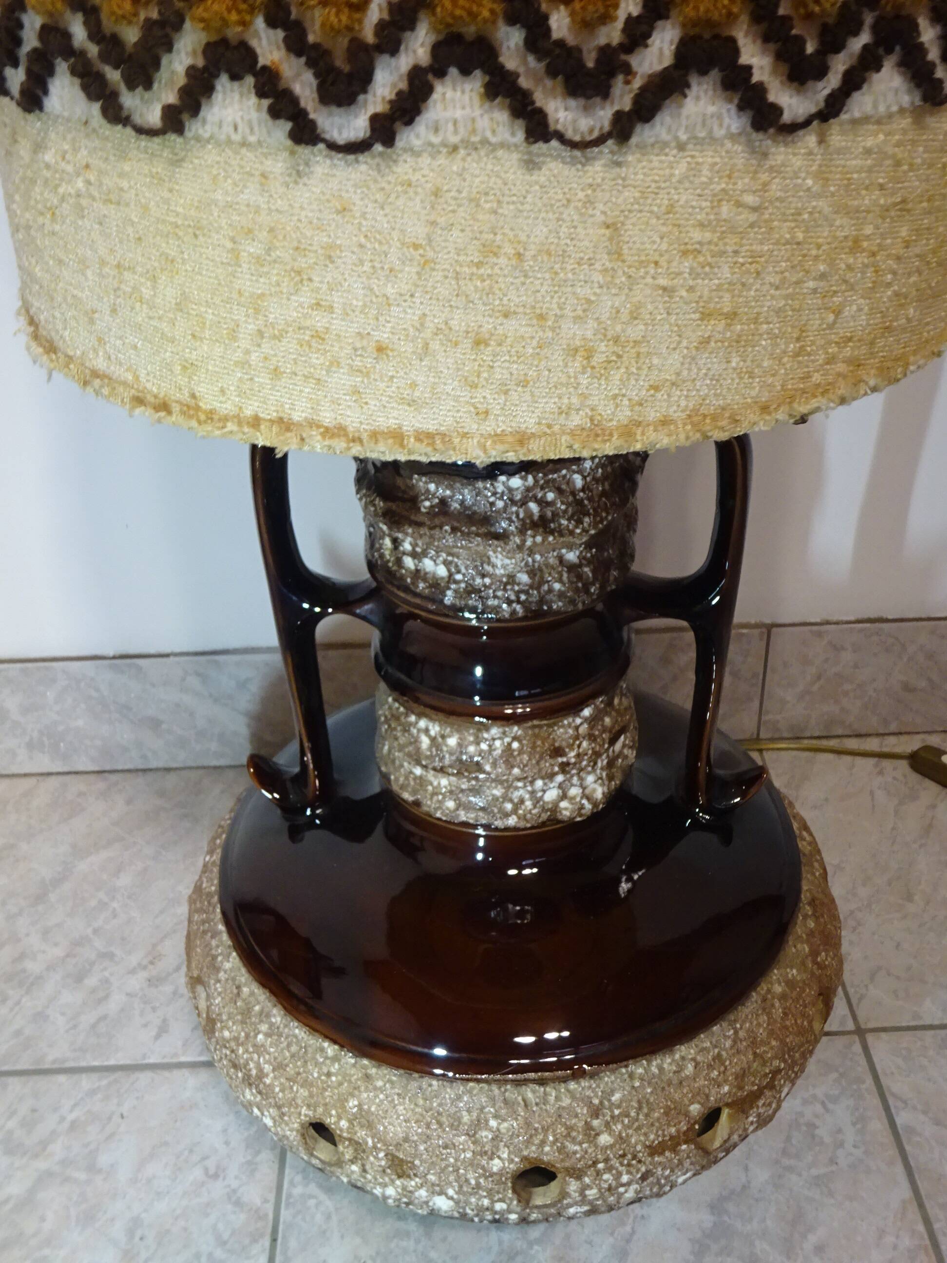 Large vintage floor lamp, 132 cm