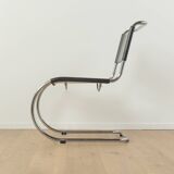 MR 10 Cantilever Chair
