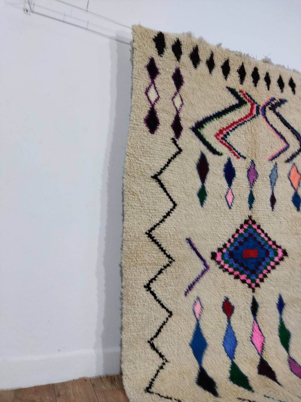 Handcrafted Moroccan Berber Rug 236 X 152 CM