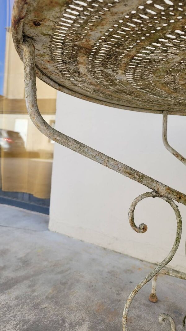 Table de Jardin ronde en fer forgé 1900s