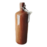 Old bottle, Sandstone