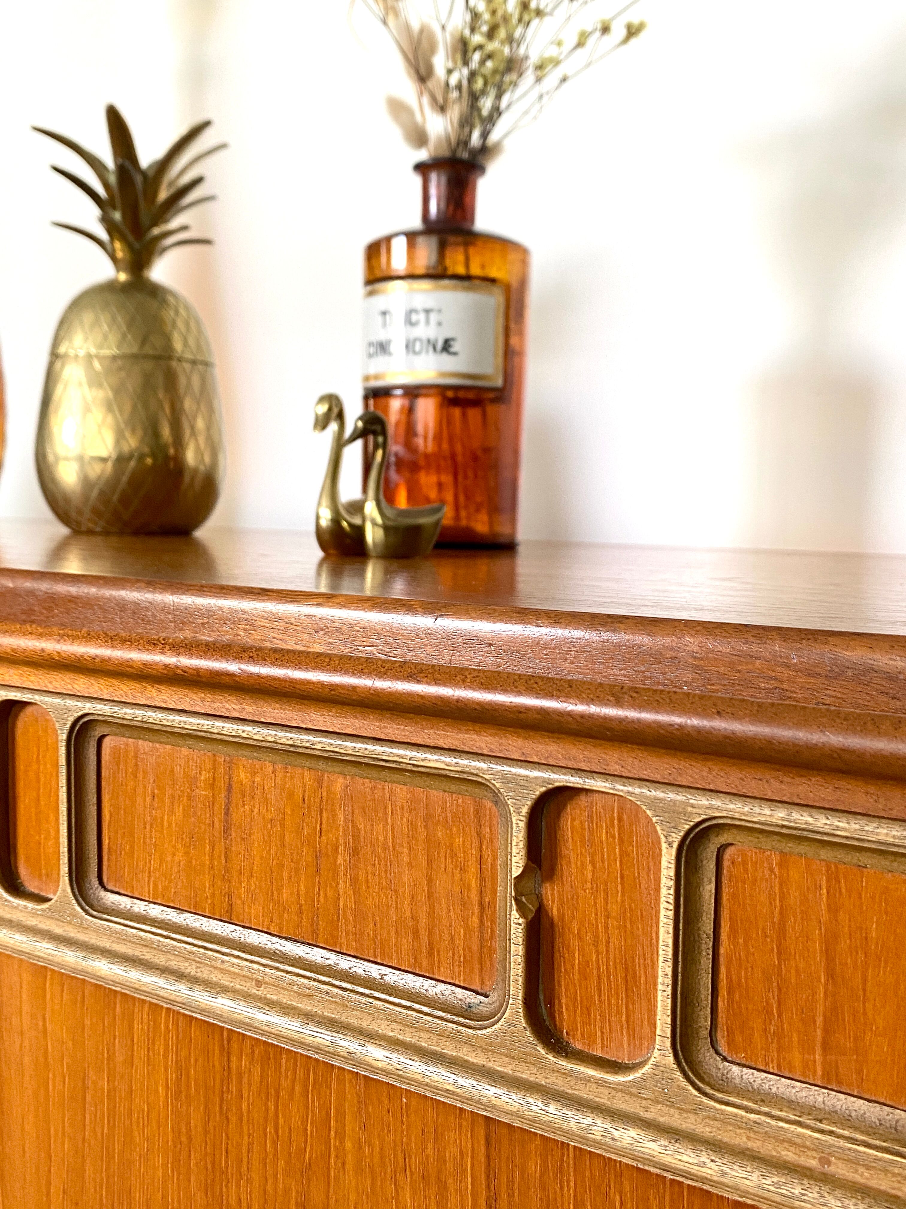 Mc Intosh Vintage Teak Row