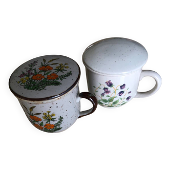 2 Vintage stoneware tea cups with filter and lid