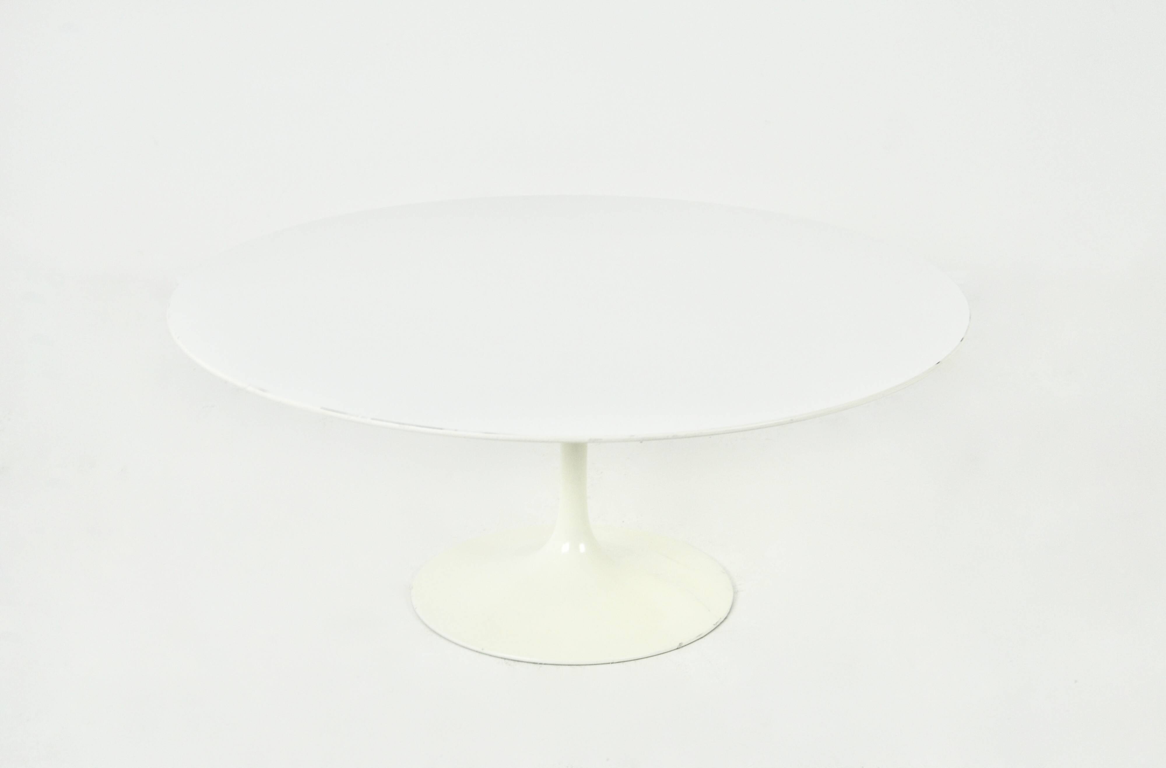 Coffee table by Eero Saarinen for Knoll International, 1960s