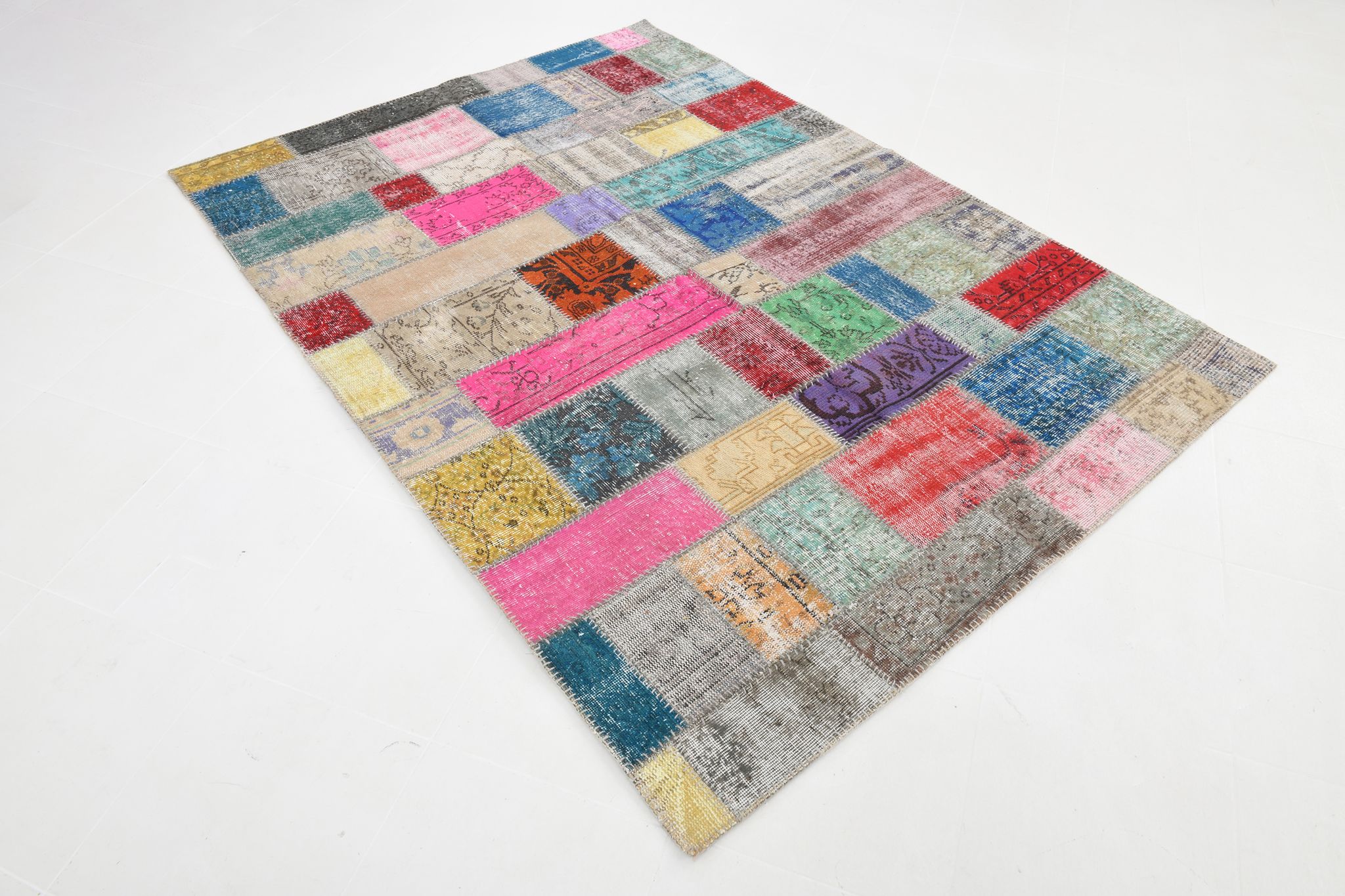 5x8 handmade antique turkish rug173 x241cm