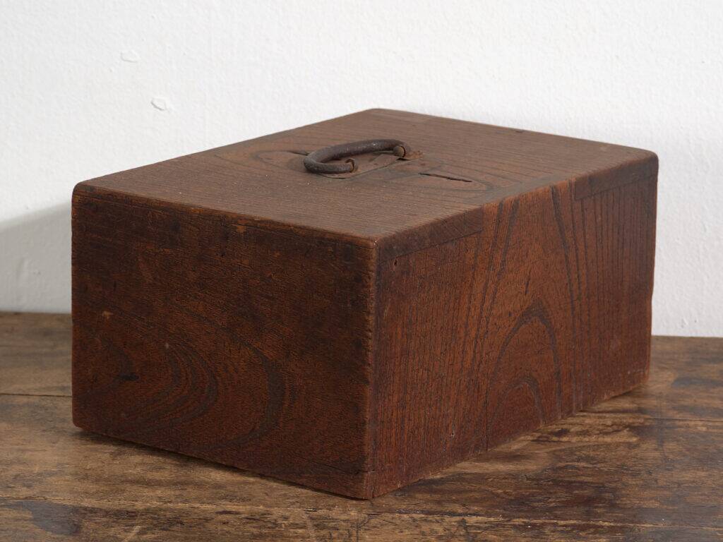 Antique Japanese box with wooden drawer – Meiji–Taishō period (c. 1890–1920)
