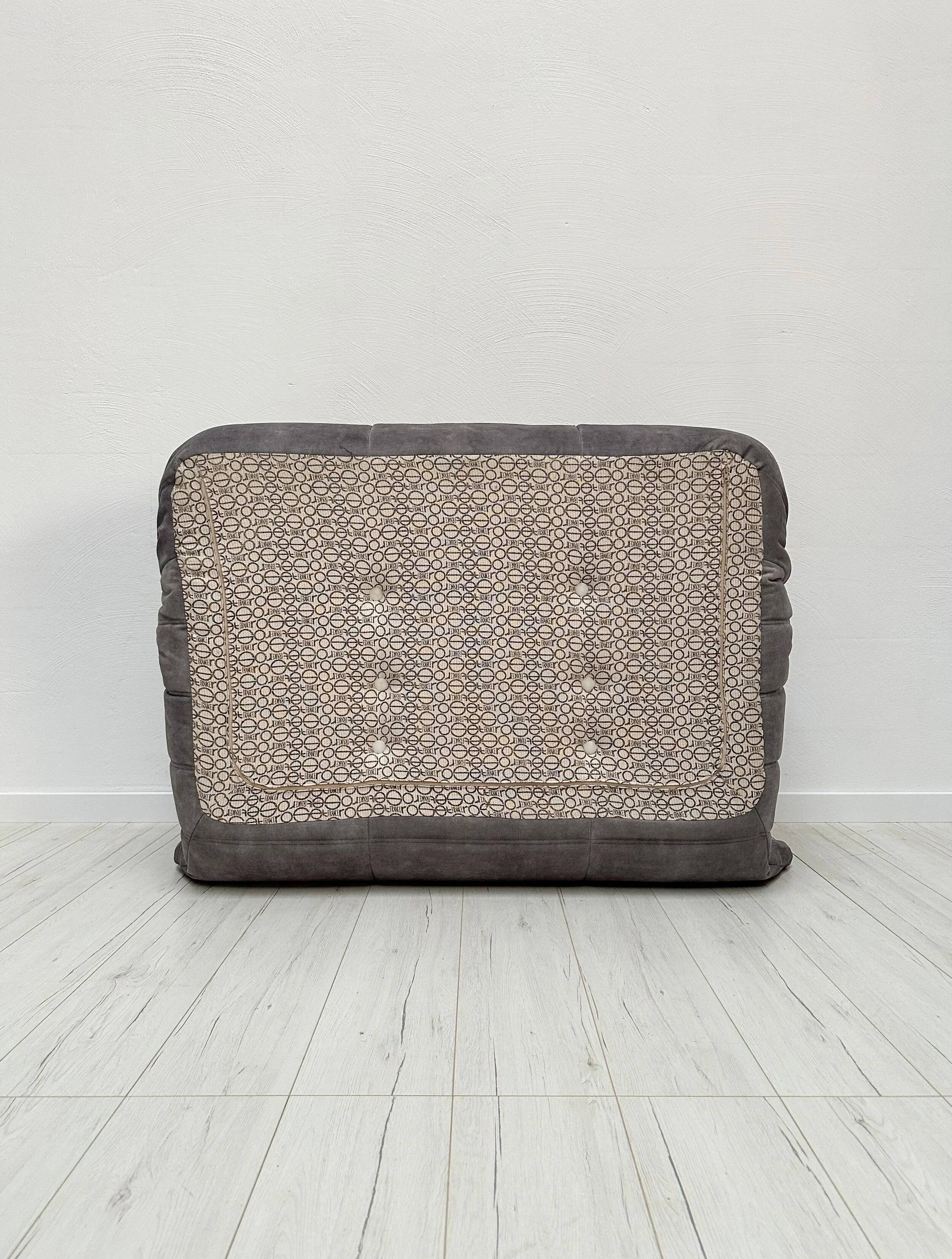 Vintage Original Grey Velvet Togo 2-Seater by Michel Ducaroy - Ligne Roset