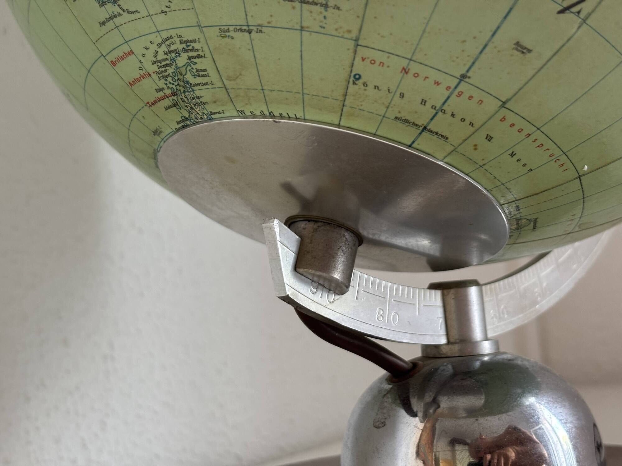 Vintage 1960 terrestrial globe JRO Verlag world map German - 35 cm