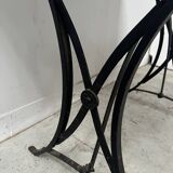 Garden table or veranda in cast iron from the 20th century.