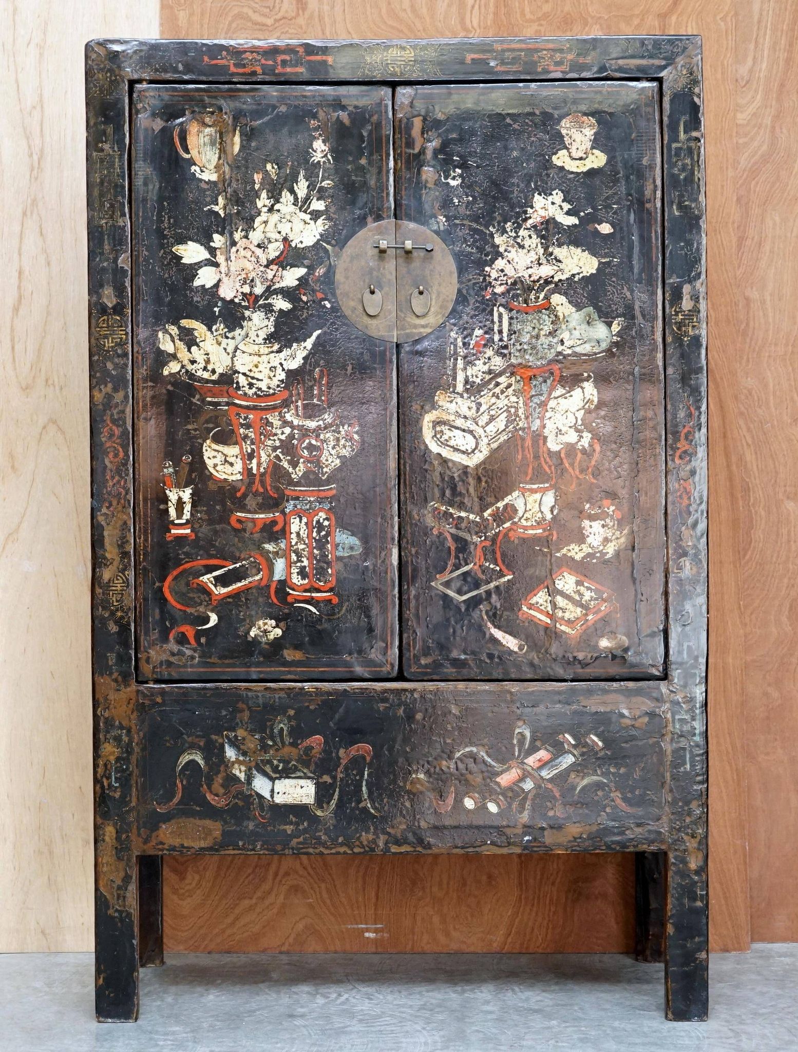 Antique Chinese wedding buffet hand-painted circa 1800
