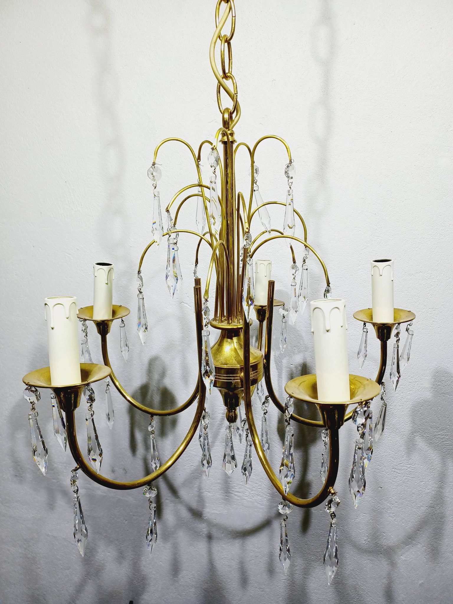 Lustre 5 lumières en laiton et cristal