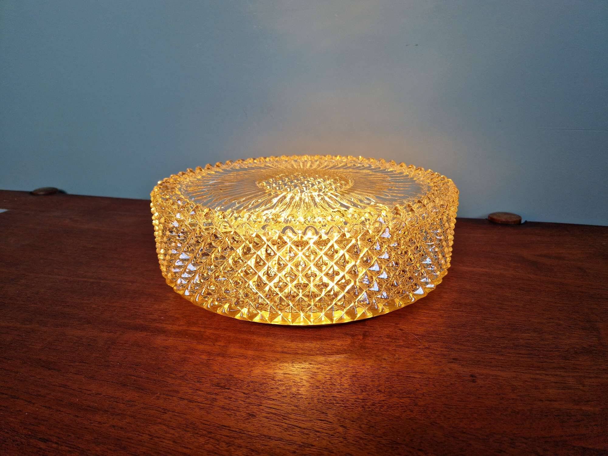 Plafonnier ou applique murale en cristal ambré et métal doré, 1970