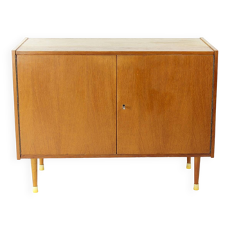 Buffet vintage en hêtre, Tchécoslovaquie, années 1960