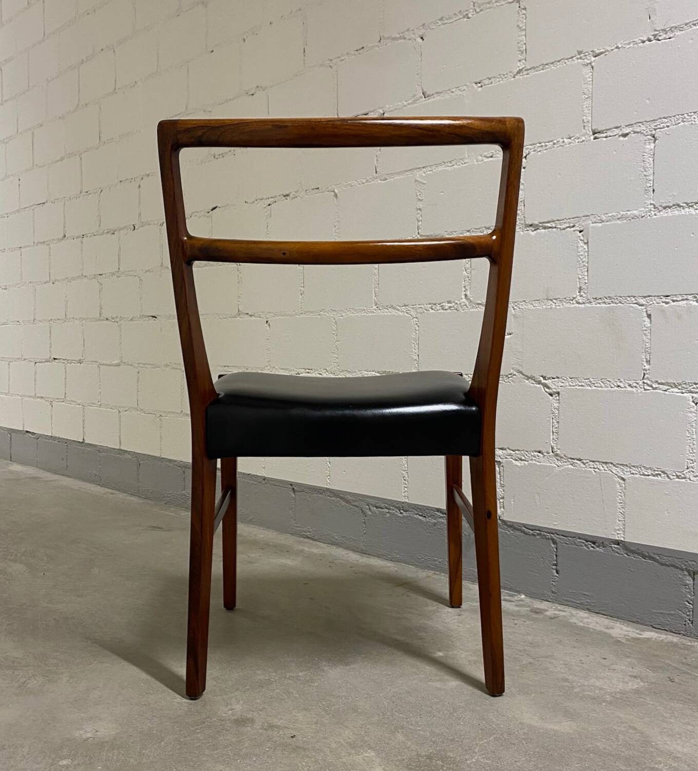 6x Rosewood Chairs by Johannes Andersen