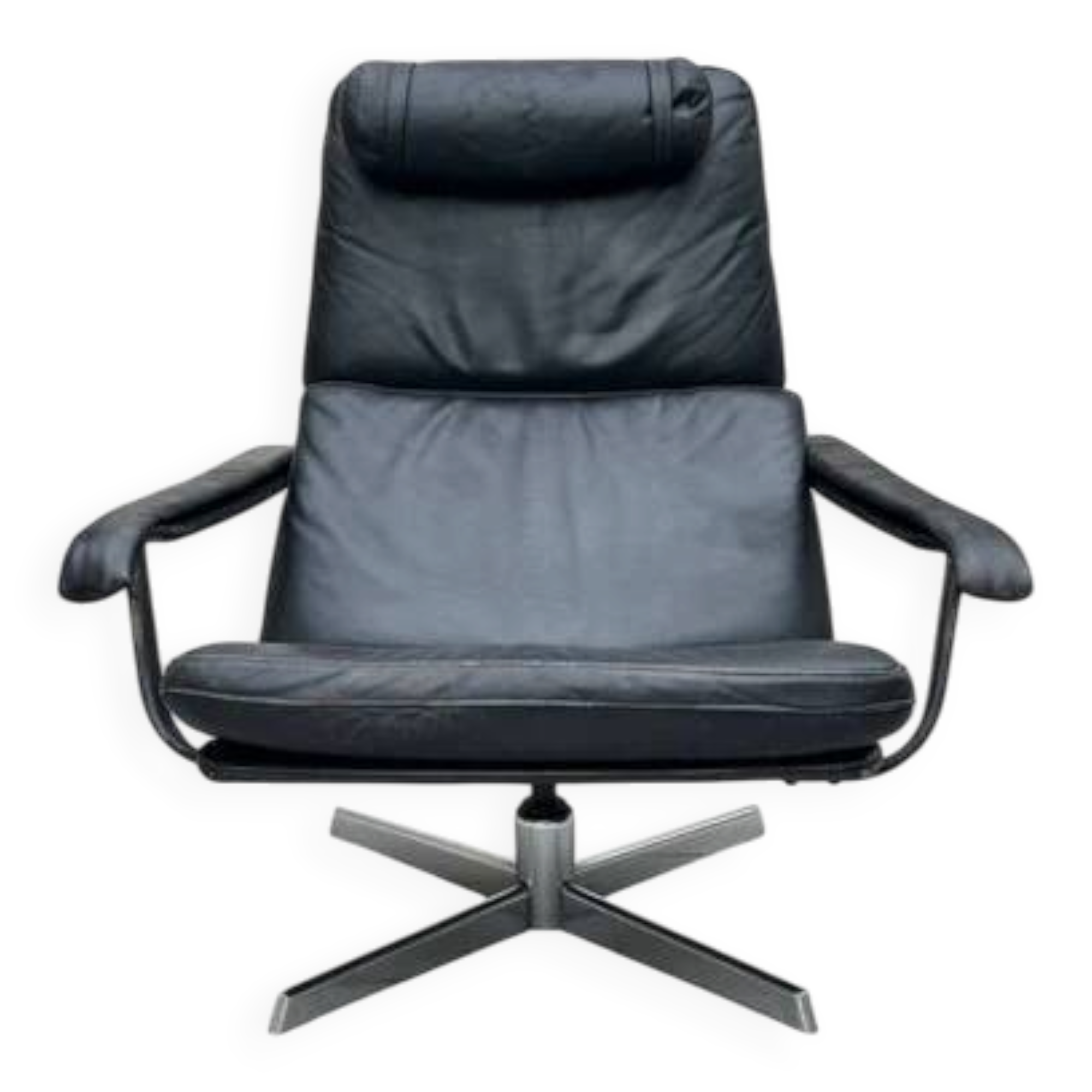 Vintage black leather lounge chair – swivel – 1970s