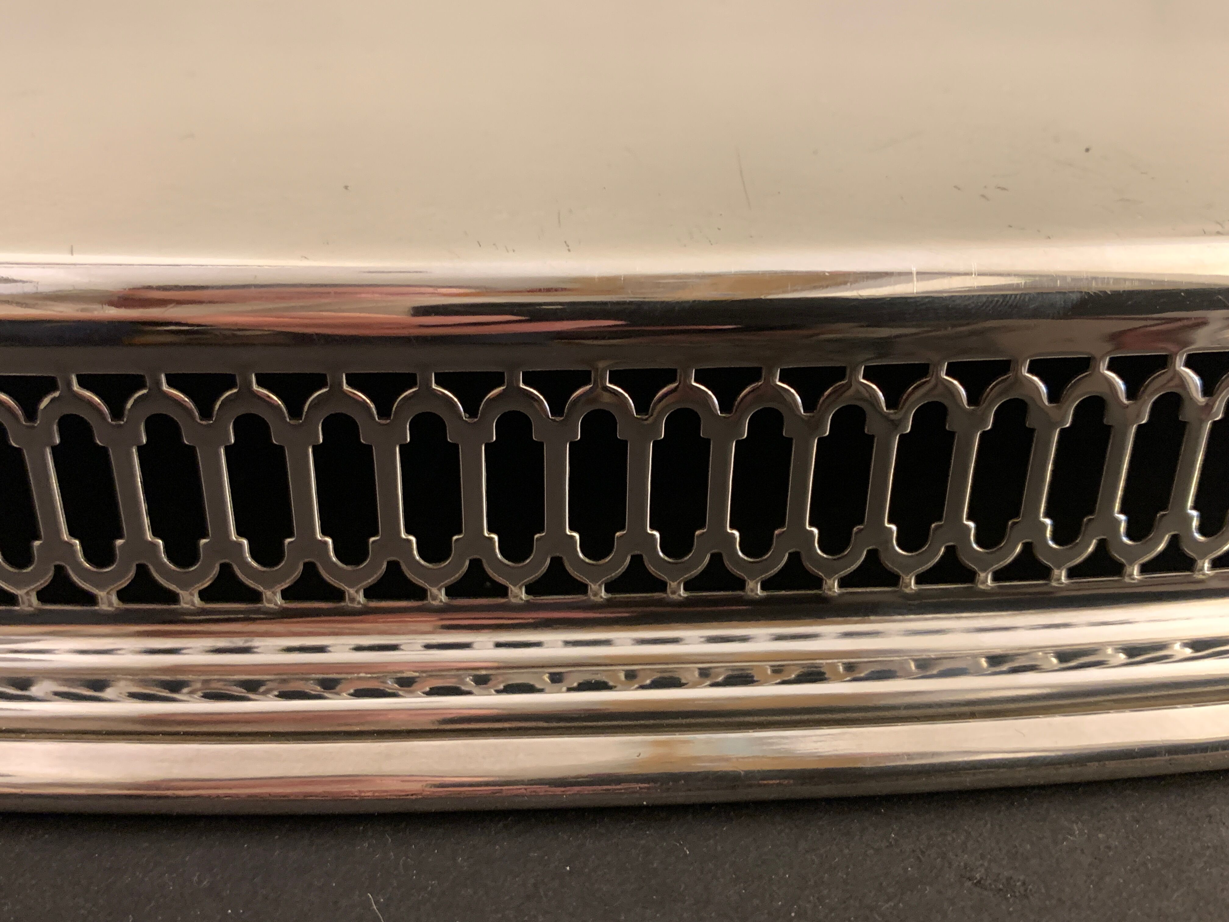 Christofle serving tray in silver metal