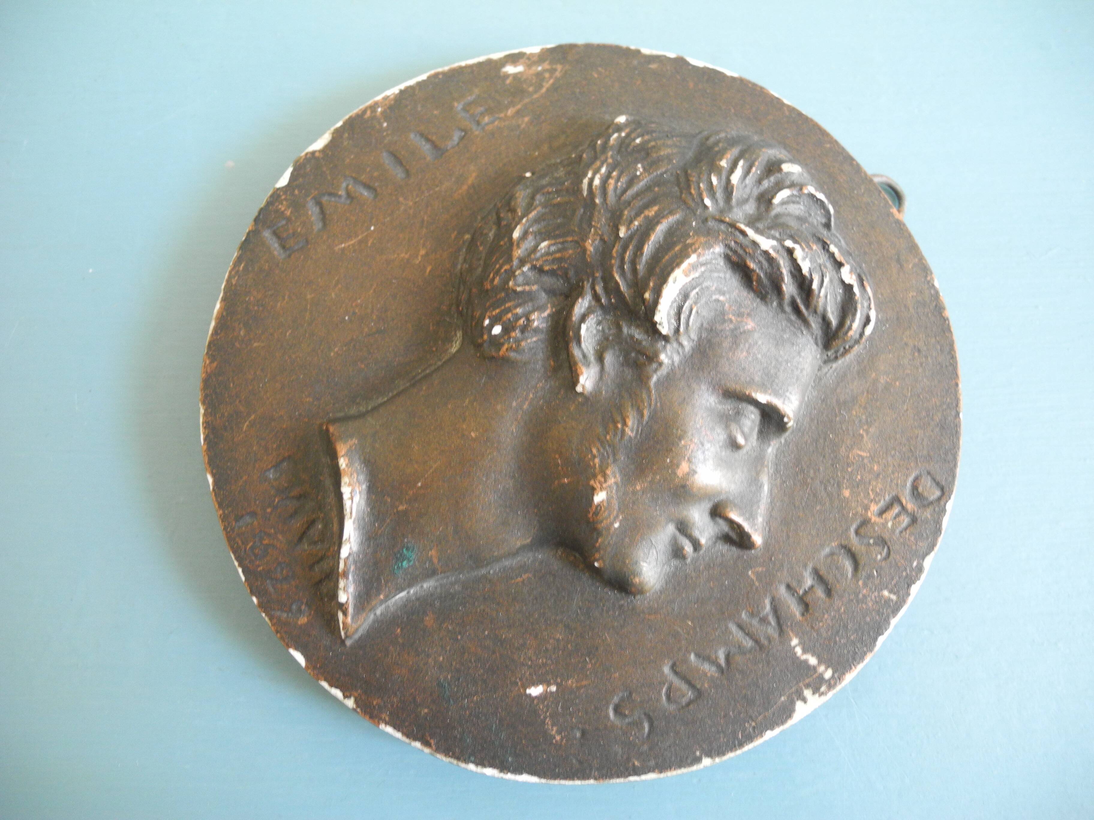 plaster medallion Louvre Museum 19th century Emile Deschamps David Angers 1829 medal
