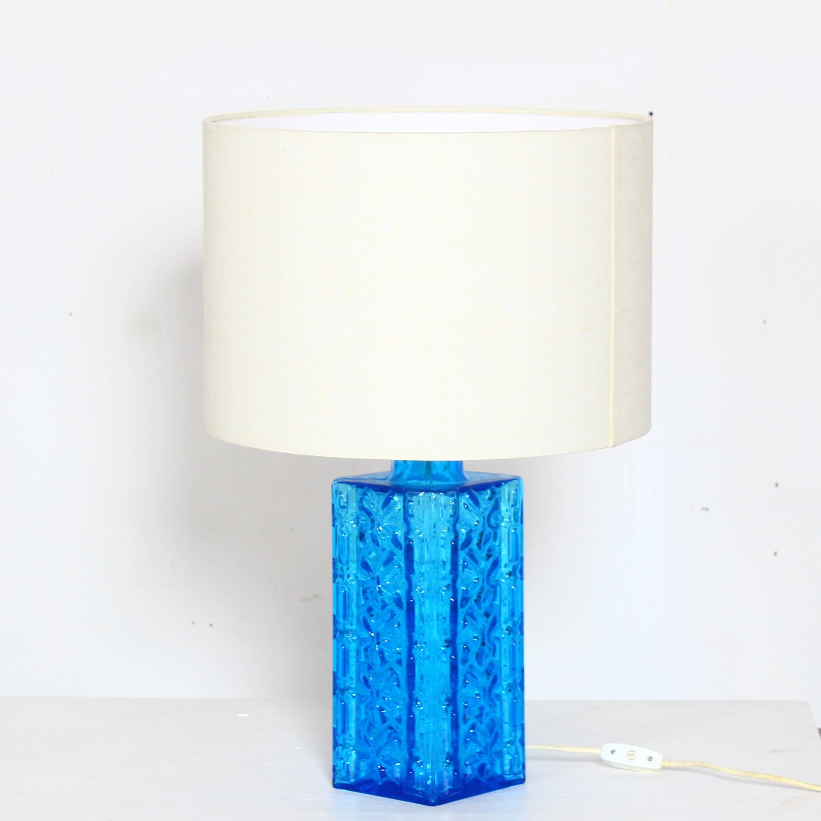 Vintage 1960s table lamp in azure blue pressed glass for Orref.