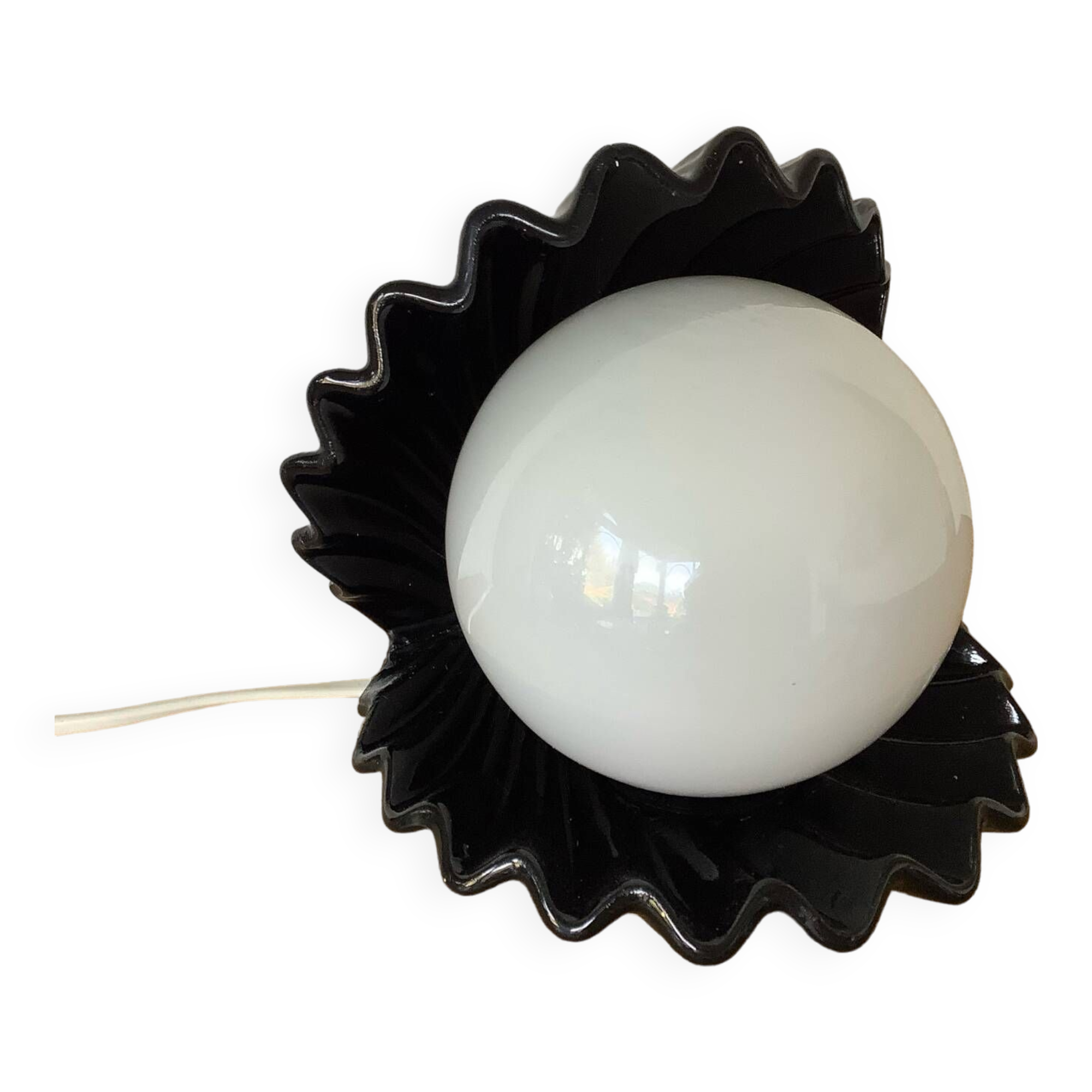 Vintage ceramic shell lamp with opaline globe