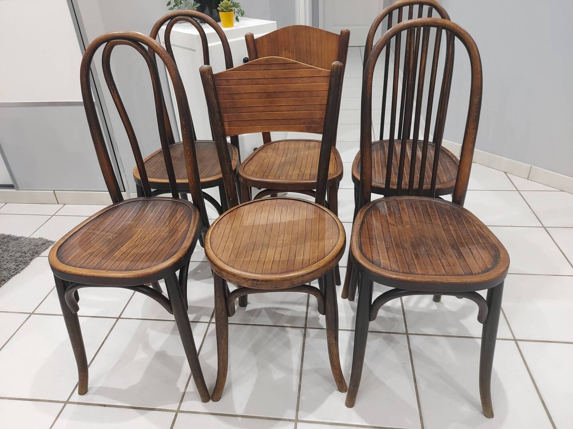 Suite de 6 chaises de Bistrot Baumann et Fischel années 1920