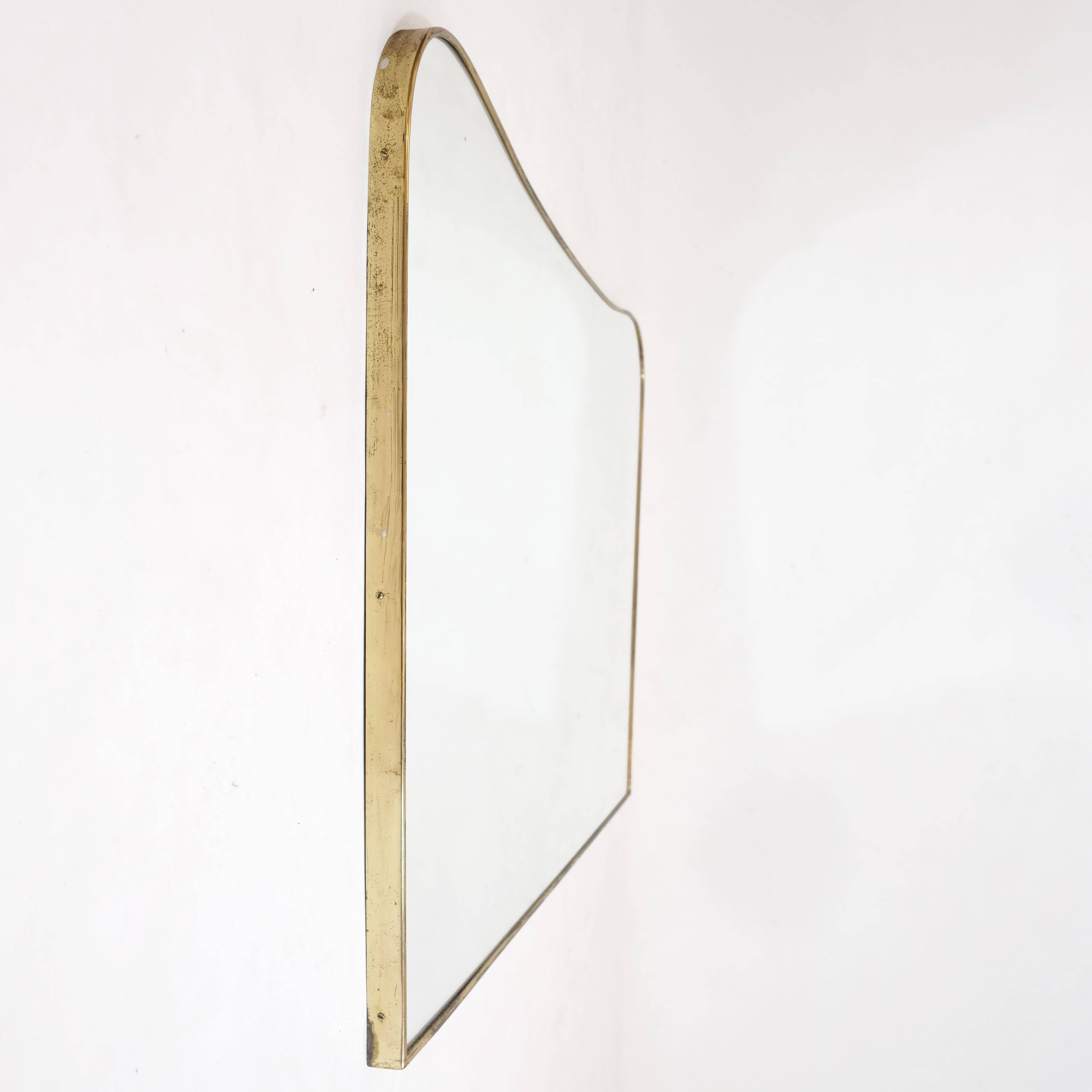 Very large Italian mirror from the 1950s, 118x78 cm.