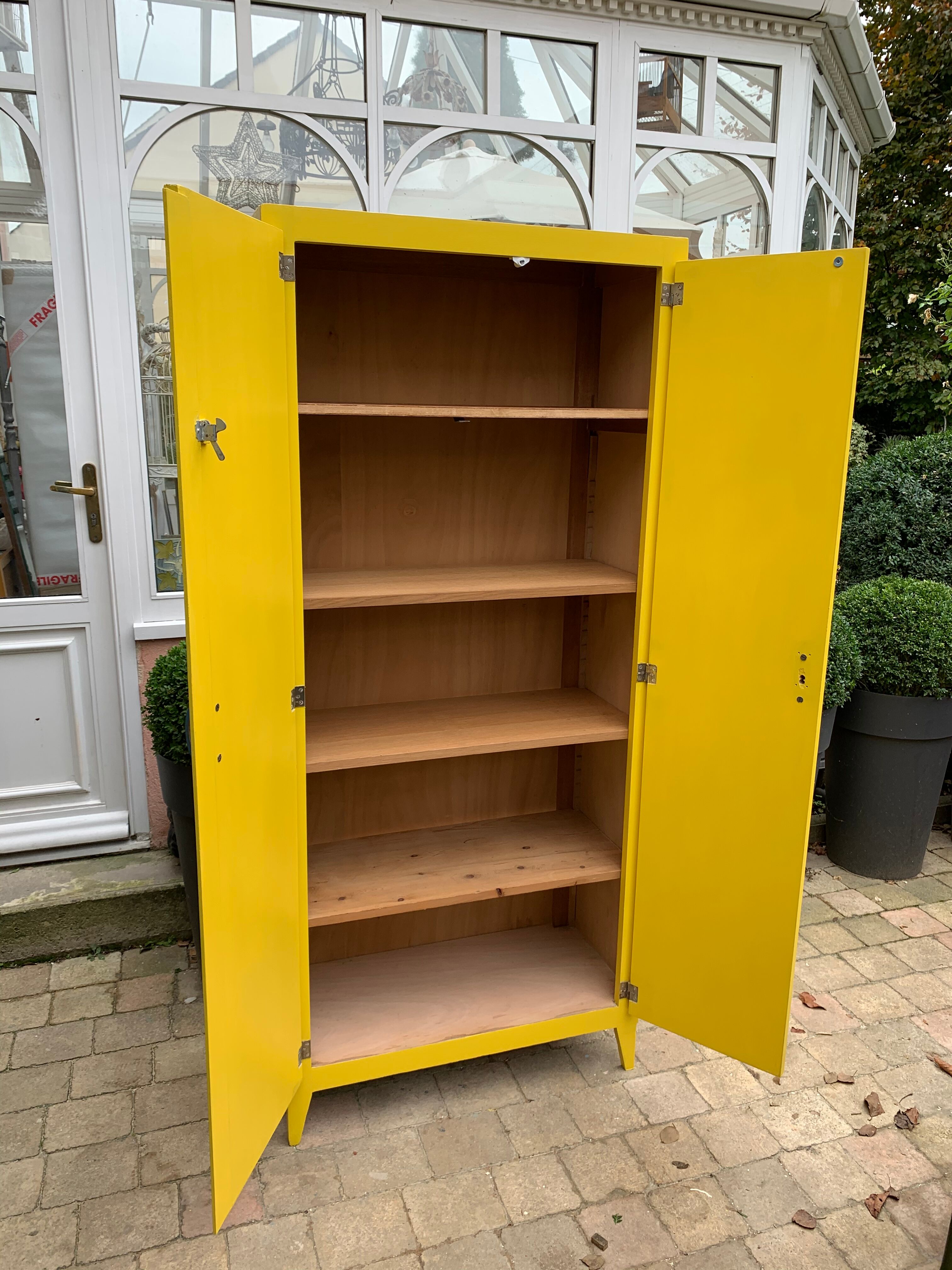 Yellow Parisian wardrobe