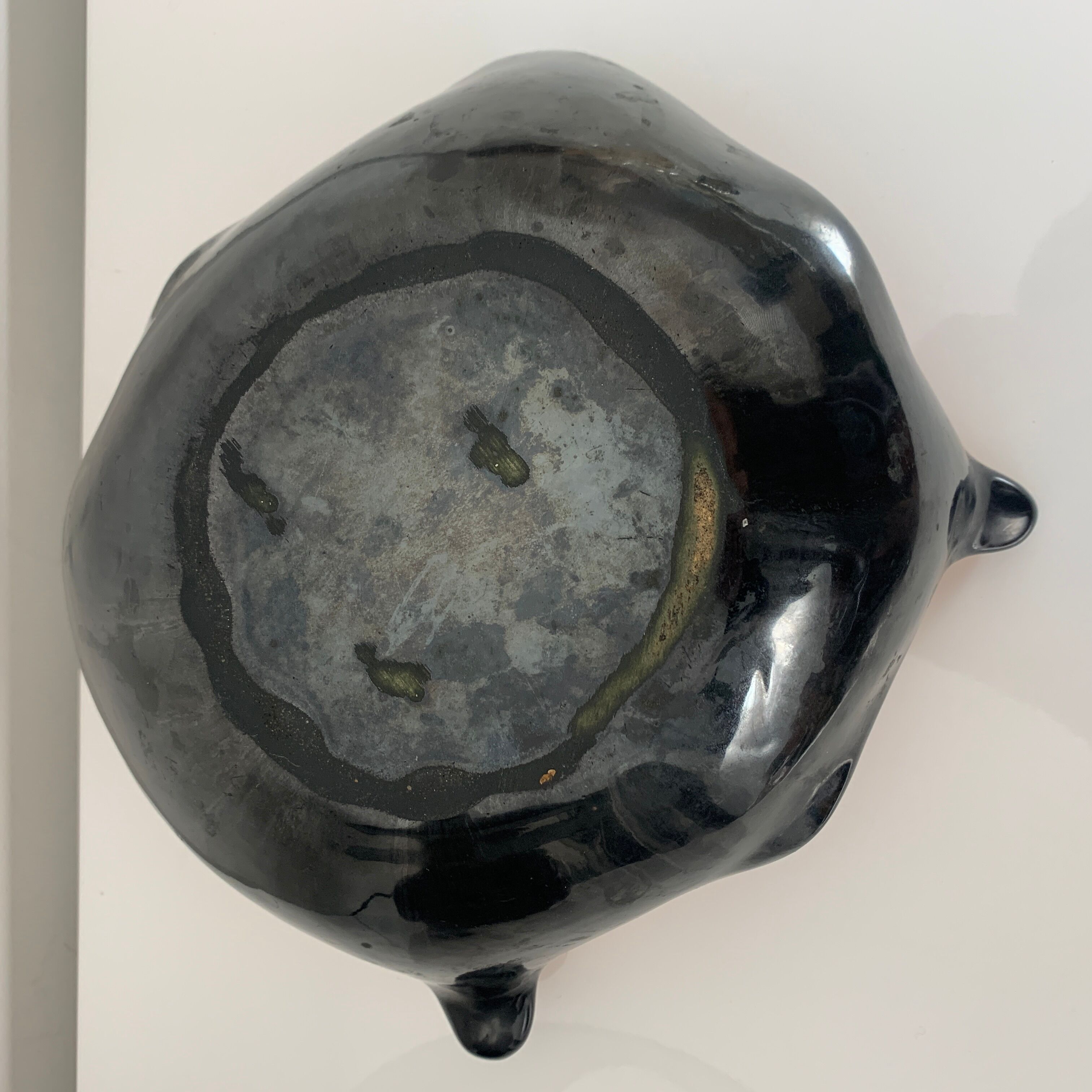 Cut handkerchief vintage ceramic two-tone free-form orange black